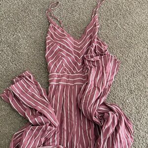 Chic Pink Striped V-Neck jumper
